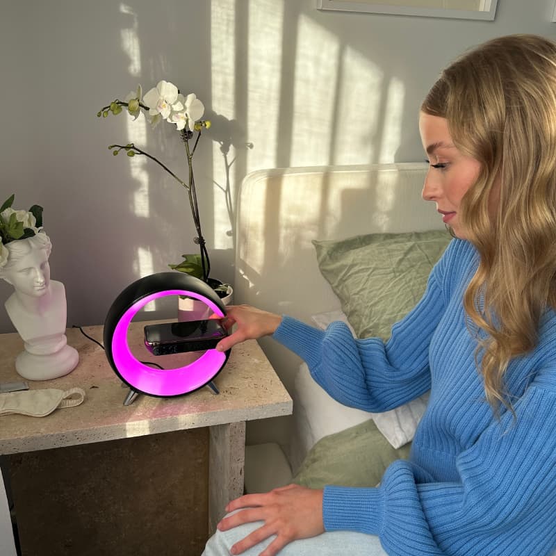 Smart LED Wireless Charging Alarm Clock